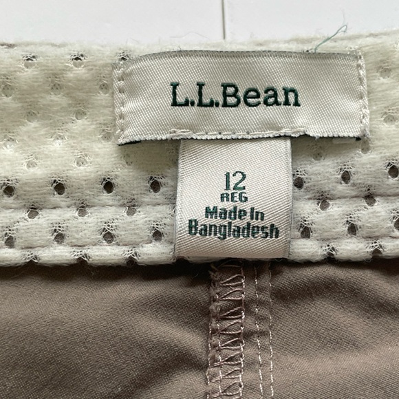 L.L. Bean Cargo Hiking Lightweight Shorts Women’s Size 12 Tan/Brown - Picture 3 of 11